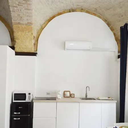 Sm Maisonette Villanova Apartment